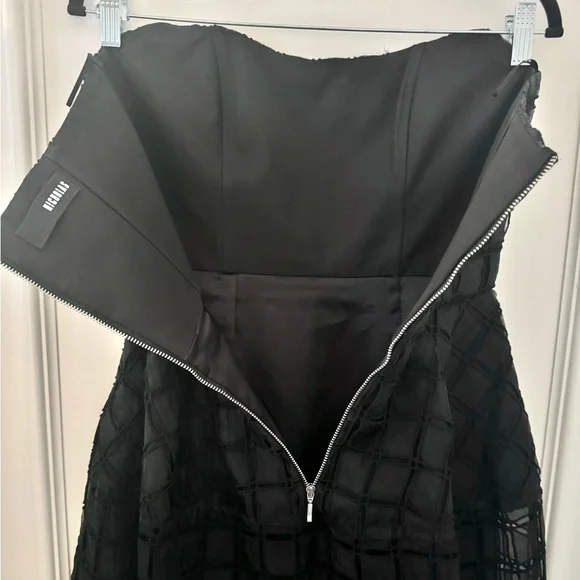 NEW Nicolas window lace strapless cocktail dress - Picture 4 of 9